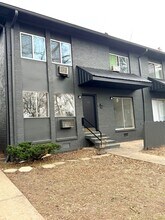 Building Photo - 550 Harding Pl