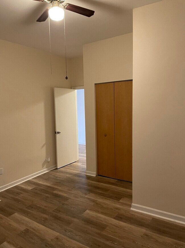 Foto del edificio - 2352 W Thomas St