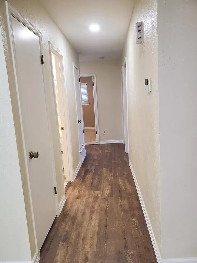 Foto del edificio - 3628 Piedmont Dr