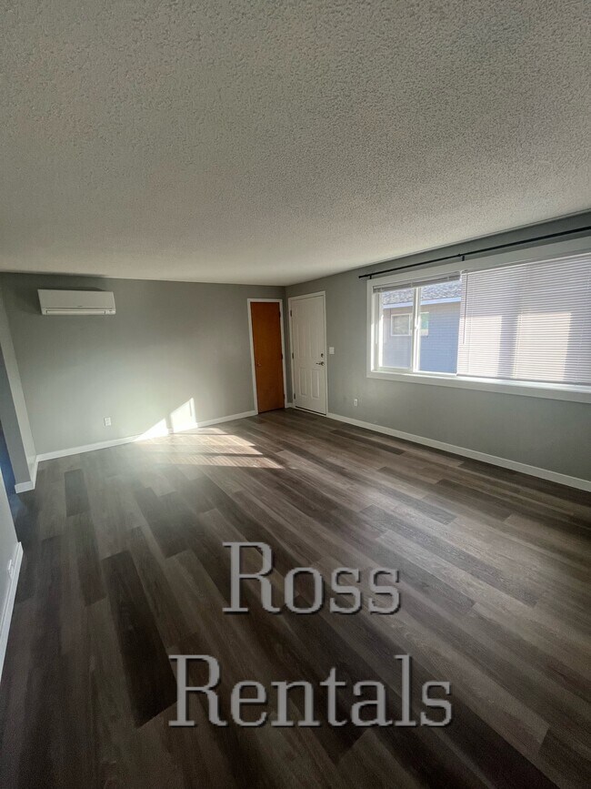 Foto del edificio - 419 N 23rd Ave