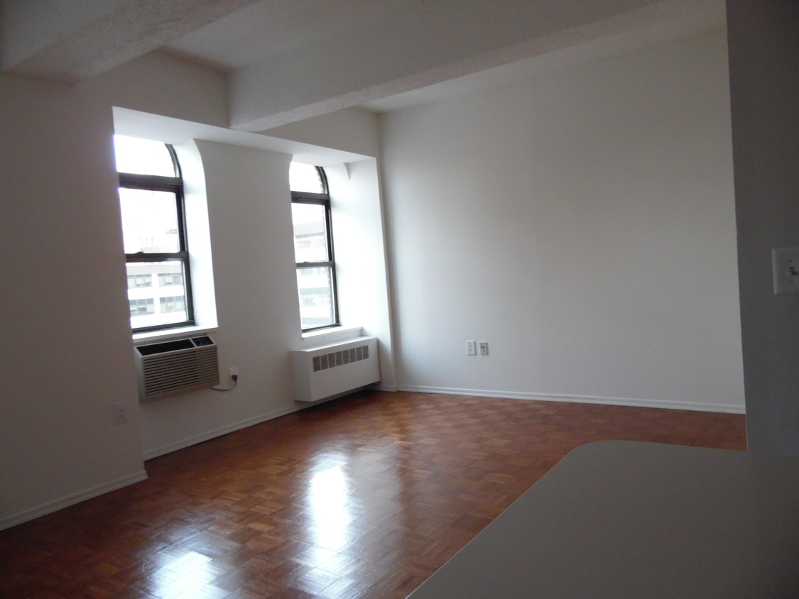 Primary Photo - 28 W 25th St