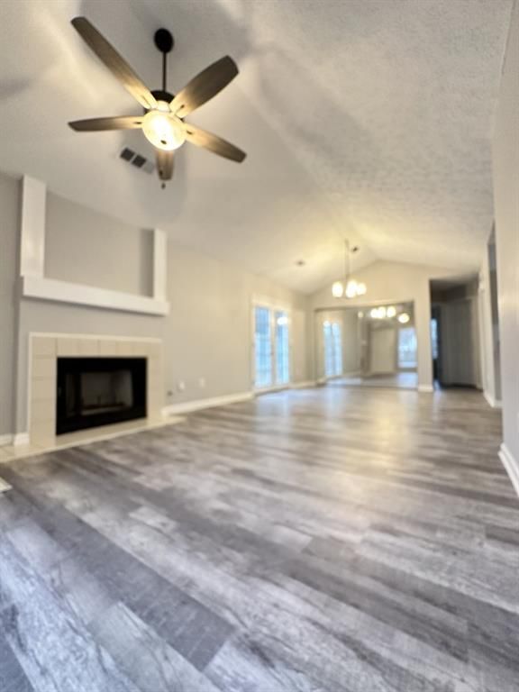Foto del edificio - 2661 Laurel Ln NW