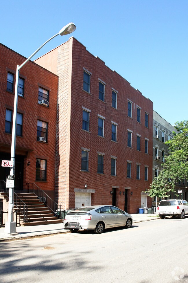 Building Photo - 278-280 Sackett St