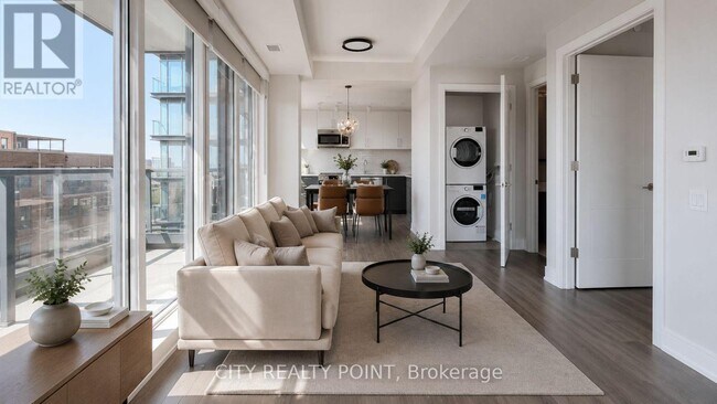 Photo du bâtiment - 2525 Bathurst St