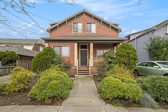 Building Photo - 537 Central Ave