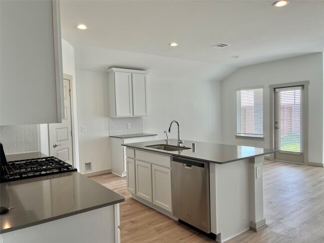 Building Photo - 13409 Silver Egret Ln