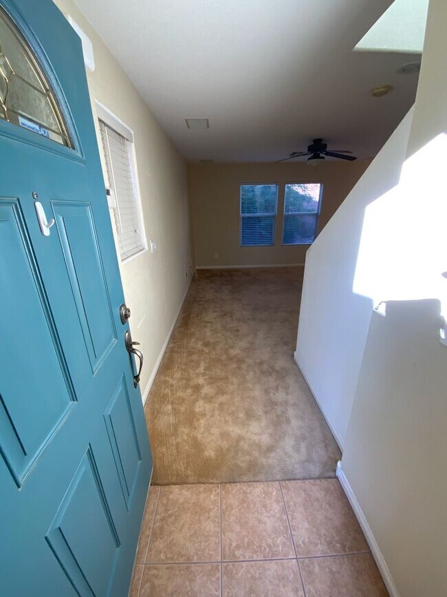 Building Photo - NEW FLOORING!! SW 2 STORY