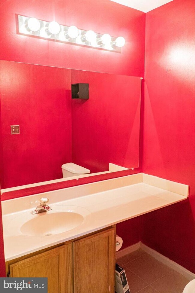 Building Photo - 4104 Hunters Hill Cir