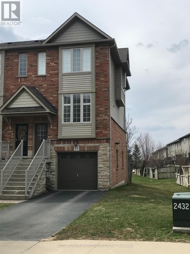 Building Photo - 15 Chapman Ln