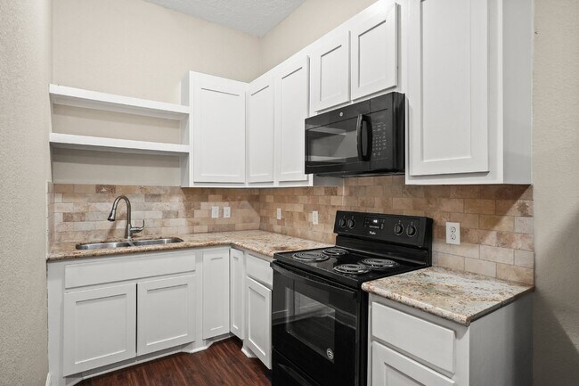 Foto del edificio - One of a kind, adorable 2 bed/1bath