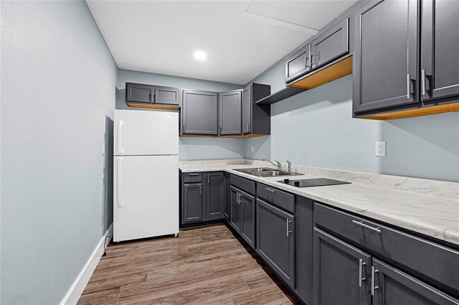 Building Photo - 1214 Southgate Dr