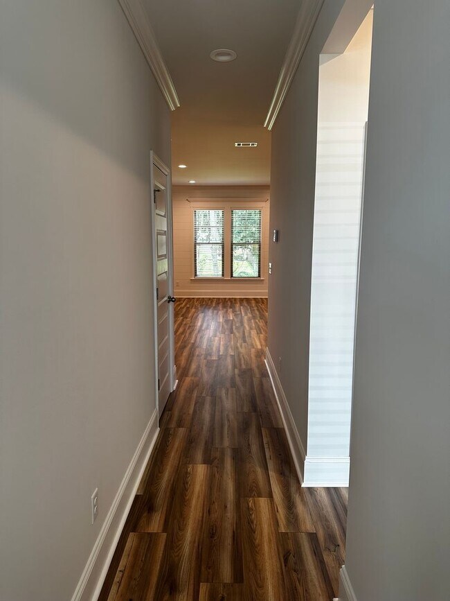 Building Photo - New Construction 4 Bedroom Townhome!