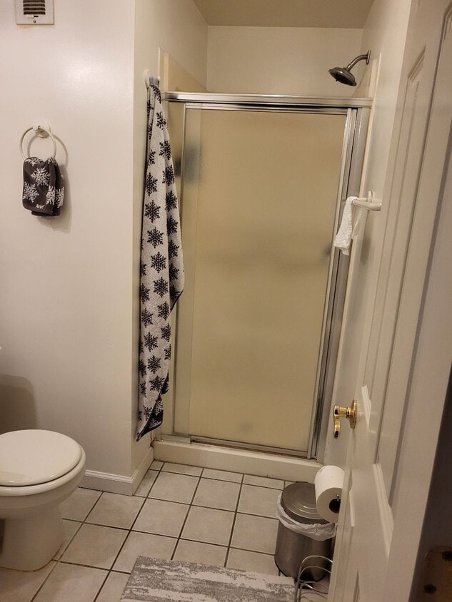 Primary Photo - 908 W Porter St