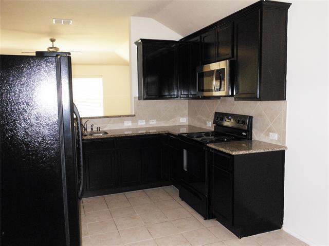 Building Photo - 8928 Holliday Ln