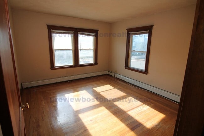 Building Photo - 151 Tremont St