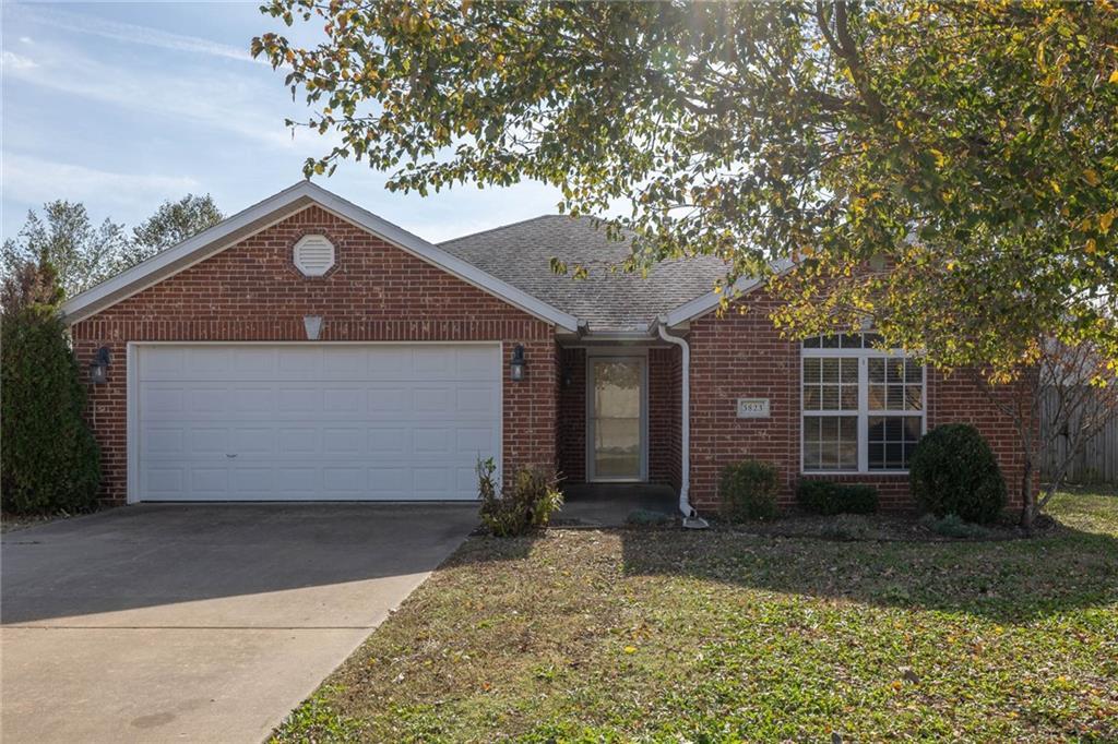 3823 W Tanyard Dr, Fayetteville, AR 72704 House Rental in Fayetteville, AR