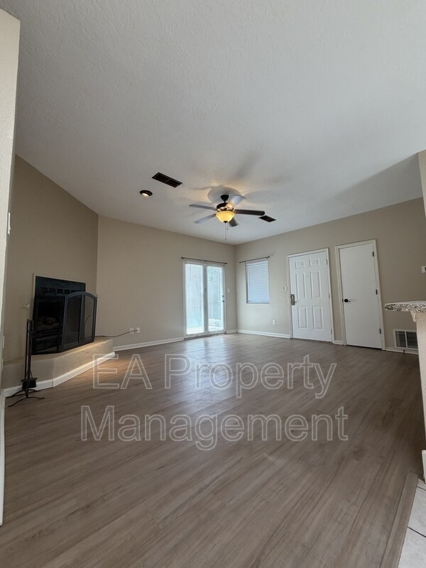 Foto del edificio - 6532 Keeling St NW