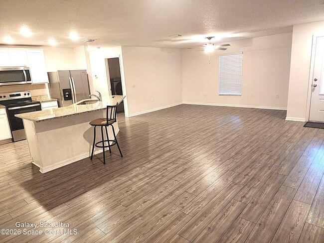 Foto del edificio - 1360 Van Dyke Ave SE