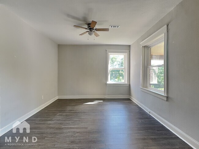 Foto del edificio - 3001 Agnes Ave