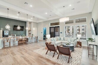 Building Photo - 3301 Gulf Fwy