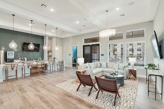 Building Photo - 3301 Gulf Fwy