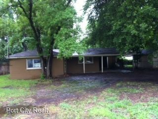 Primary Photo - 3 br, 1 bath House - 2751 Randolph