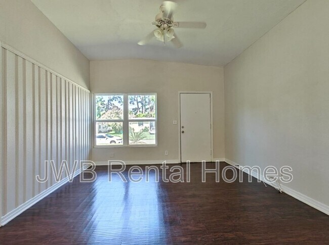 Foto del edificio - 10309 Swarthmore Dr