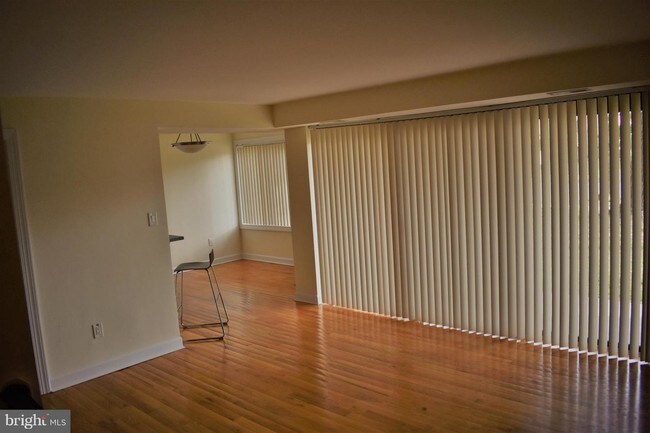 Foto del edificio - 10862 Bucknell Dr