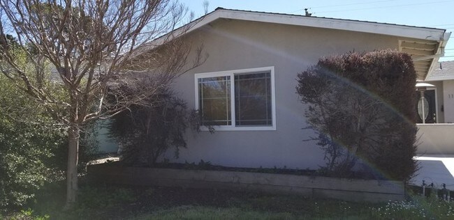 Building Photo - 1179 Atascadero St