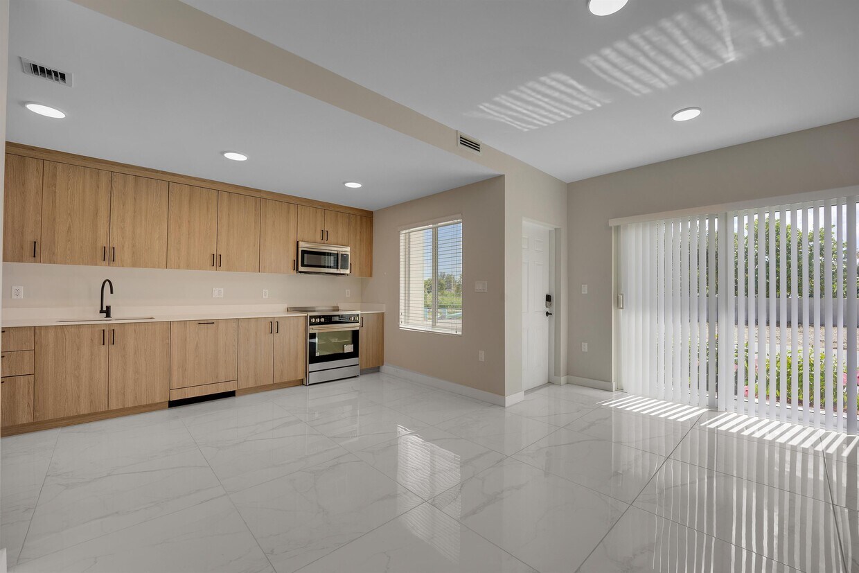 Foto principal - 13829 SW 262nd Ln