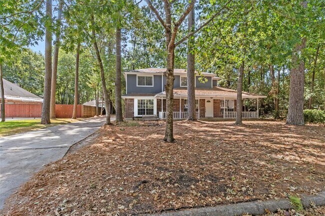Building Photo - 117 E Park Dr