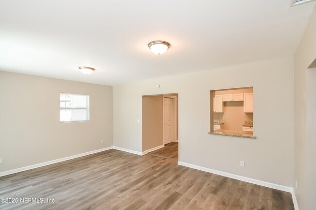 Foto del edificio - 10560 Citrus Ln