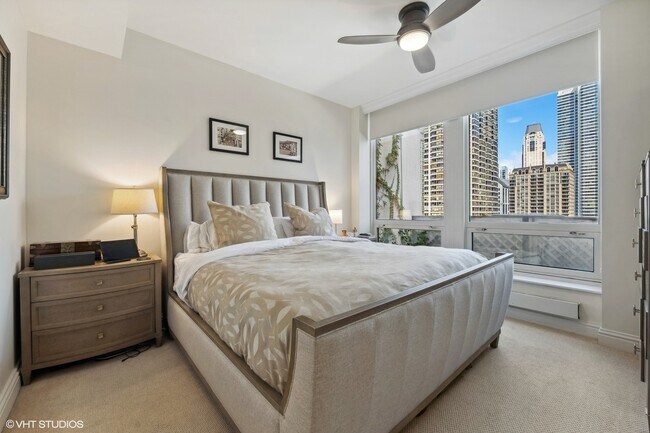 Foto del edificio - 55 E Erie St