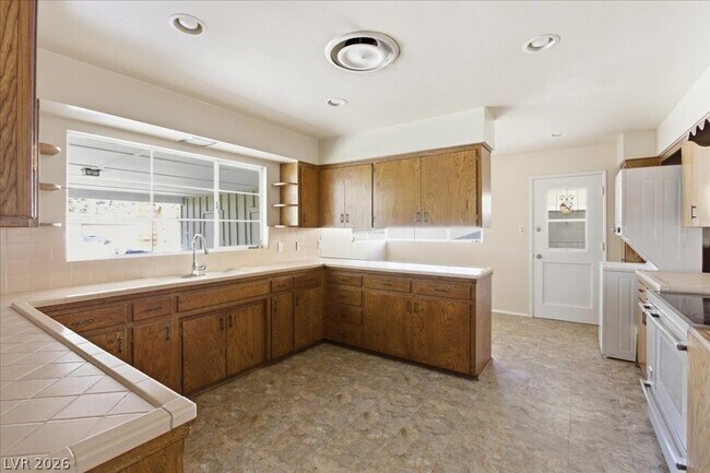 Foto del edificio - 1709 S 14th St