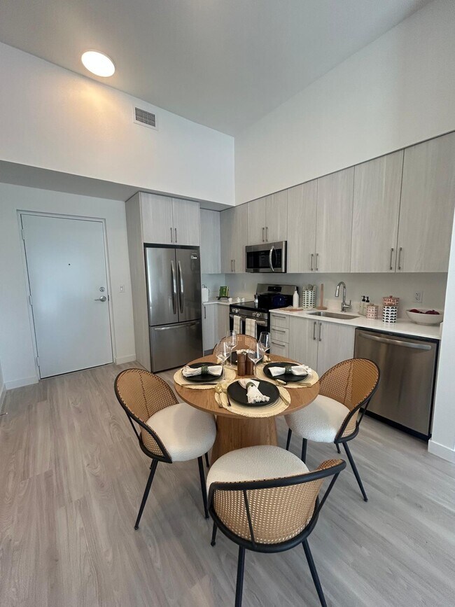 Foto del edificio - 1490 NW 34th St