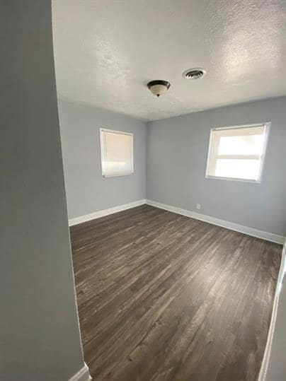 Building Photo - WELCOME!!! THIS IS A BEAUTIFUL HOUSE FOR Y...