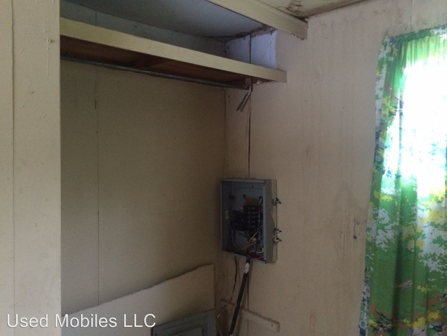 Building Photo - 2 br, 1 bath House - 186 Pinto Road