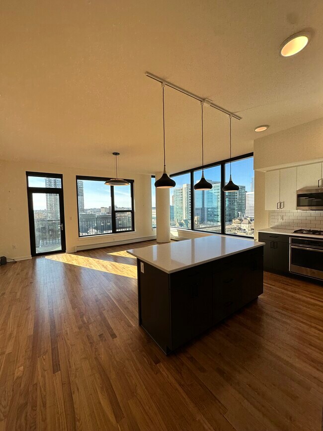Foto del edificio - 740 Portland Ave