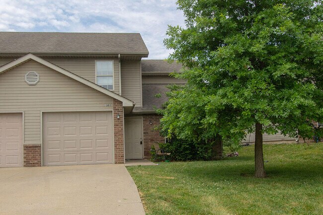 Foto del edificio - 5307 Currituck Ln