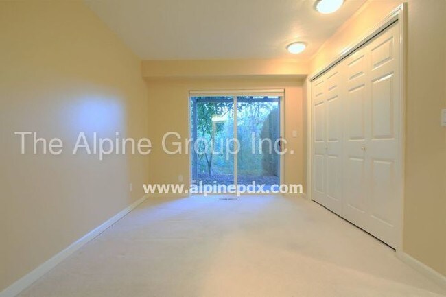 Building Photo - Summerwood 2 Bedroom 2.5 Bath!