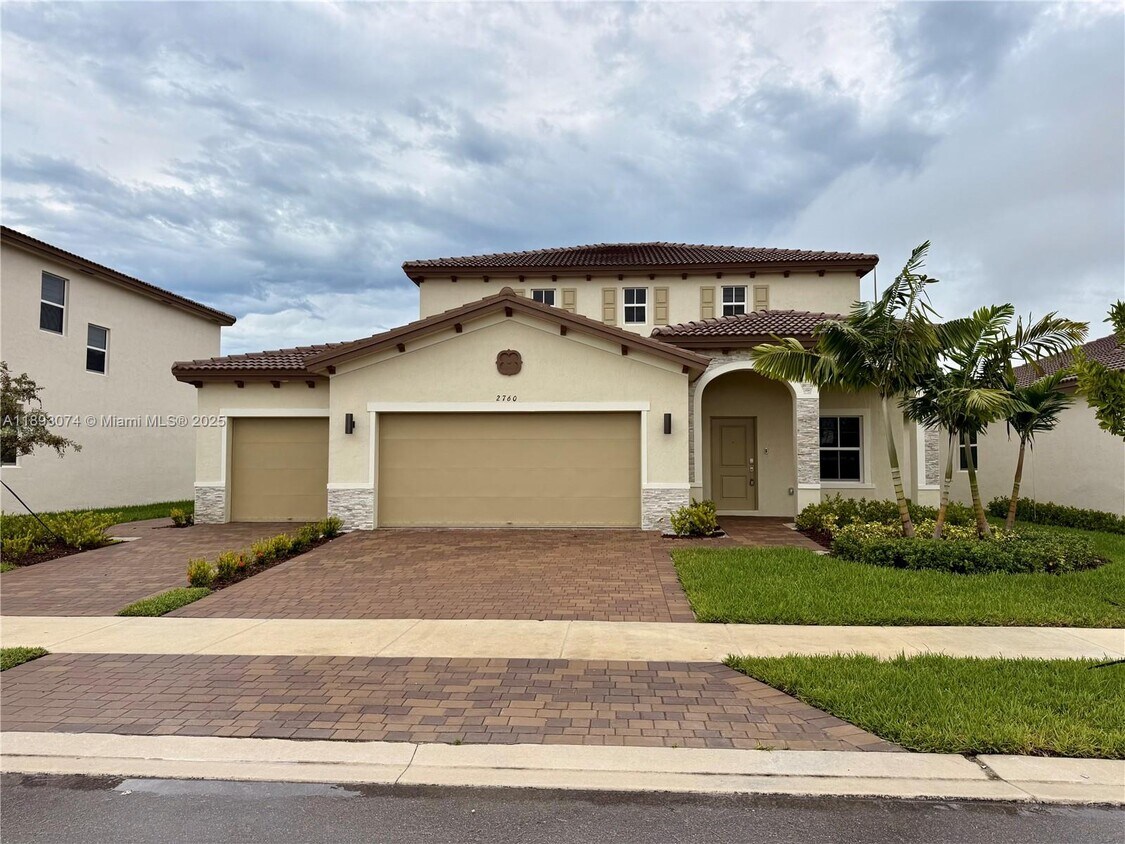 Foto principal - 2760 SE 23rd Ave