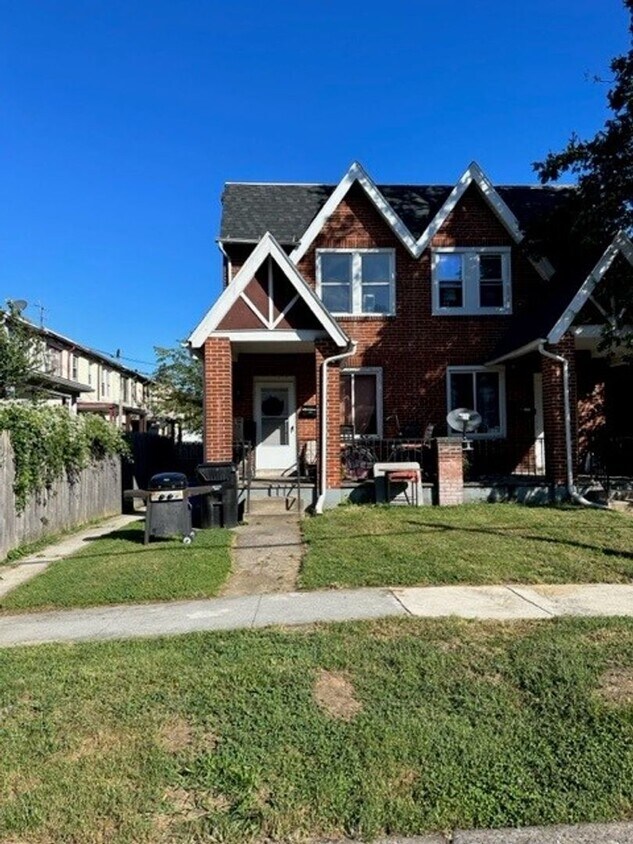 408 Radnor St Unit 408 A 2nd flr, Harrisburg, PA 17110 Room for Rent