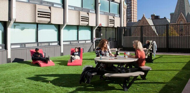 Photo du bâtiment - Parkside | Student Residence