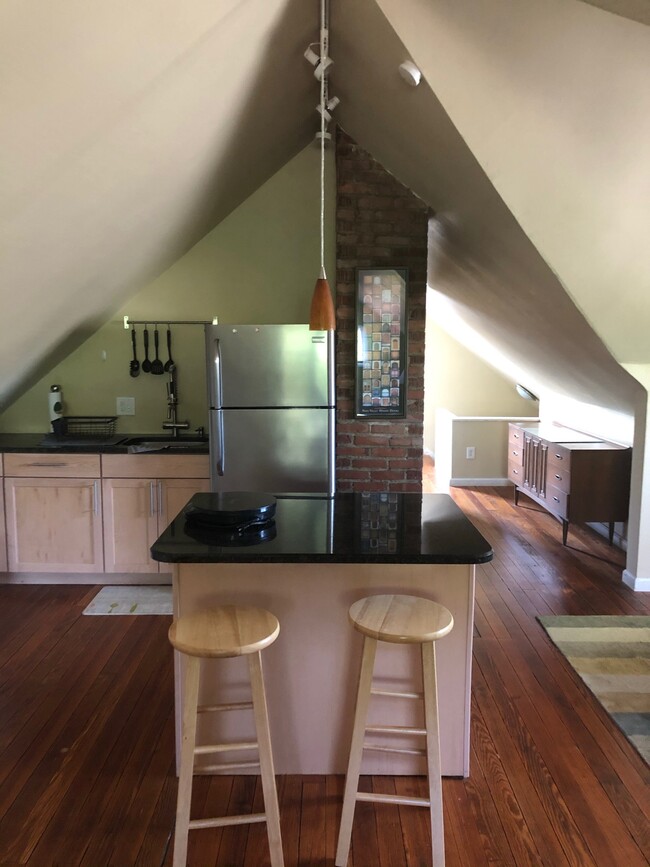 Kitchen - 12302 Mount Overlook Ave