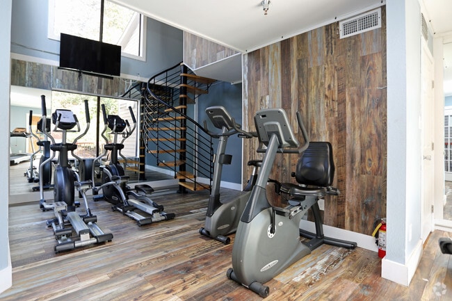 Cardio Room - Elevate Twenty Three