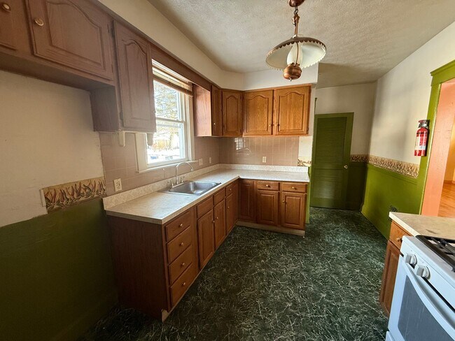 Foto del edificio - Cleveland East side single home