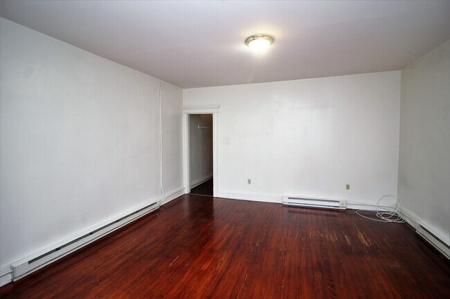 Foto del edificio - 2820 Guilford Ave