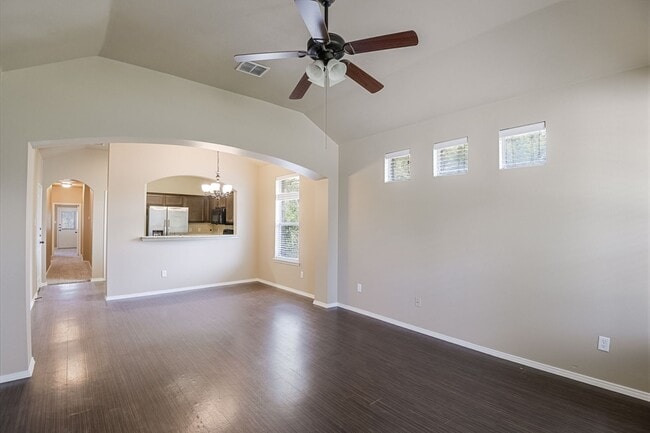 Building Photo - 1300 Piedmont Dr