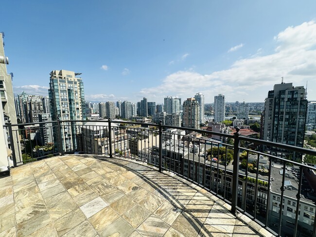Photo du bâtiment - 1280 Richards St
