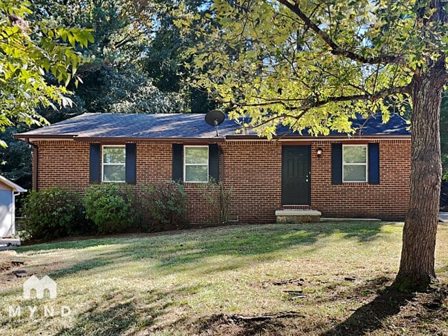 Building Photo - 199 Woodcrest Way